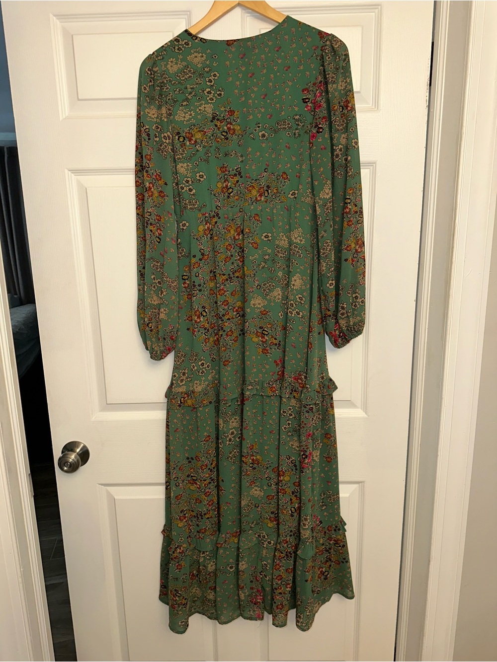Baltic Born Green Floral V-Neck Tiered Maxi Dress - Picture 2 of 5